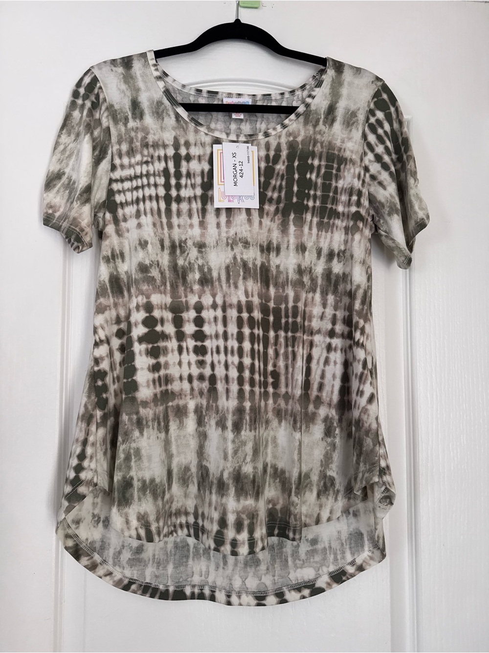 LuLaRoe Morgan size XS gray and White Tie-Dye Scoop Neck Short Sleeve Top